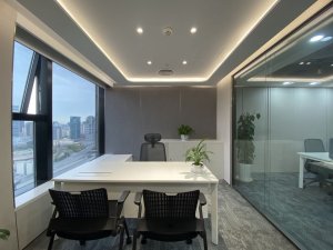 香港新世界大厦 工位16~32个 精装修 淮海中路写字楼出租